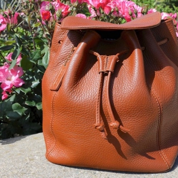 Coach Handbags - 🐎Like NEW,Vintage Coach Tan Sonoma Daypack, Italy